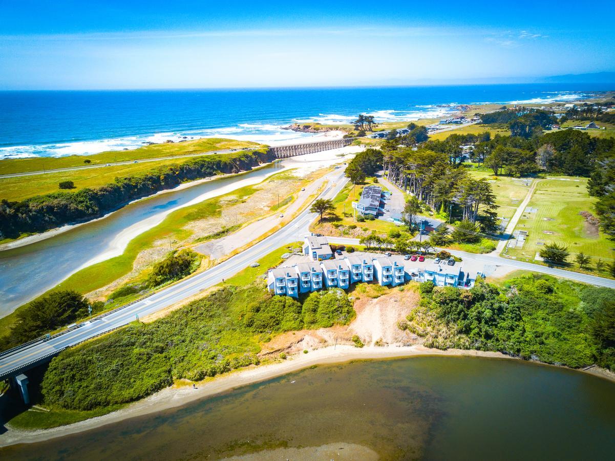Beach House Inn Форт Браг Екстериор снимка